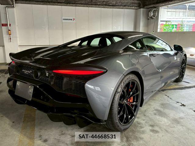 McLaren MCLAREN 2023-06 8208577-9