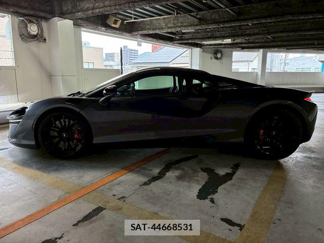 McLaren MCLAREN 2023-06 8208577-12