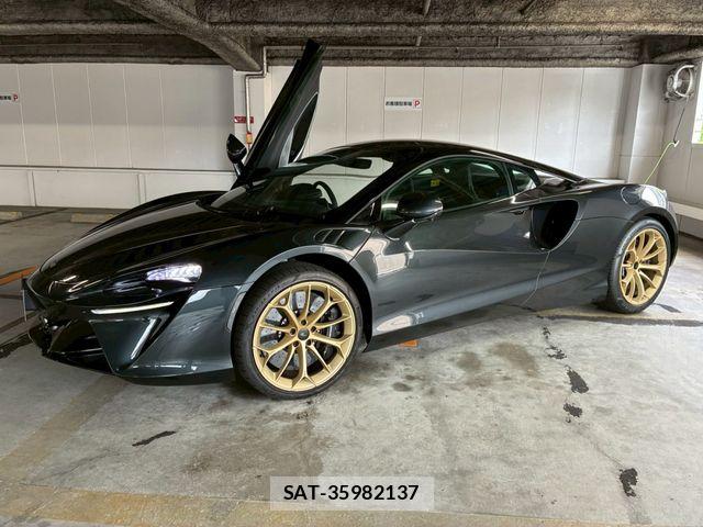 McLaren MCLAREN 2025-04 8245830-12