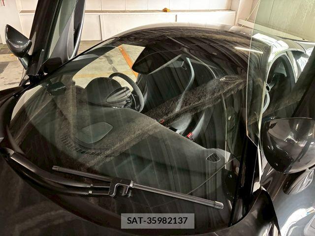 McLaren MCLAREN 2025-04 8245830-28