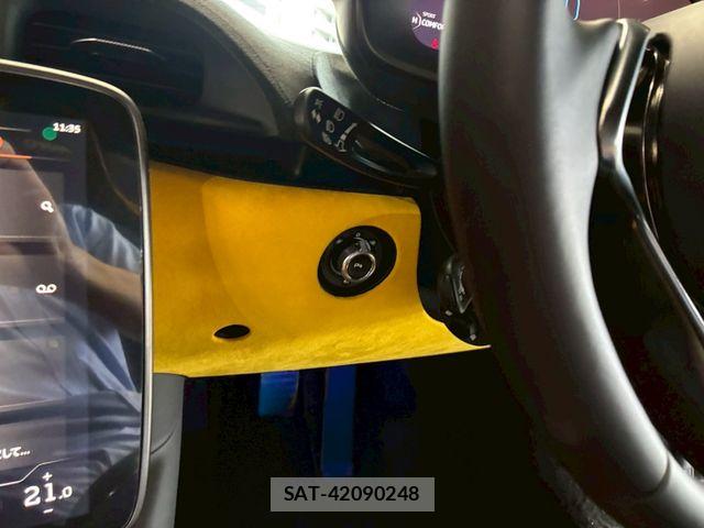 McLaren MCLAREN 2026-05 8245831-24