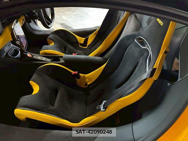 McLaren MCLAREN 2026-05 8245831-3