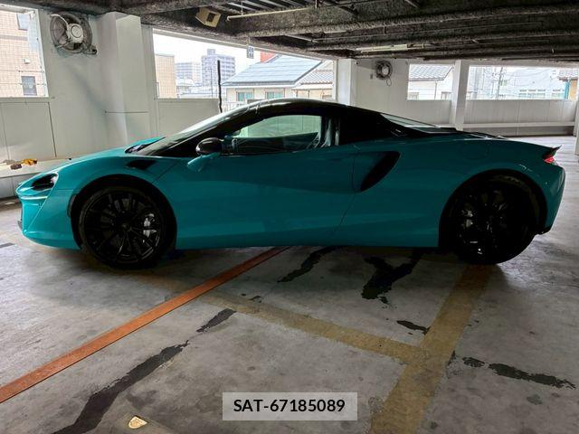 McLaren MCLAREN 2024-07 8245832-18
