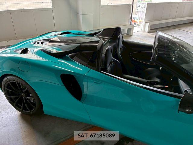 McLaren MCLAREN 2024-07 8245832-4