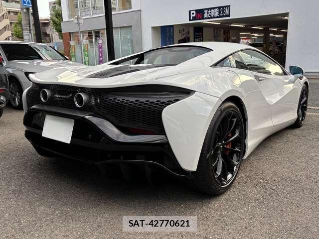 McLaren MCLAREN 2023-06 1296105-2