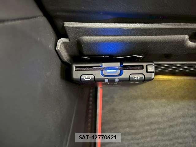 McLaren MCLAREN 2023-06 1296105-7
