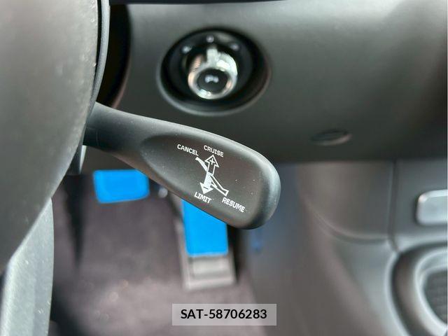 McLaren MCLAREN 2024-12 2728834-27