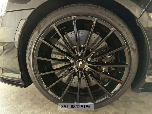 McLaren MCLAREN 2023-04 8131126-14