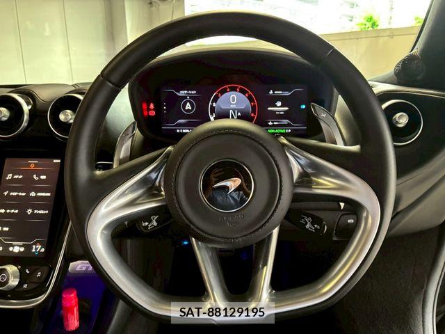 McLaren MCLAREN 2023-04 8131126-23