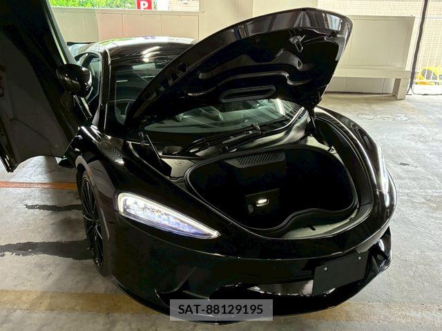 McLaren MCLAREN 2023-04 8131126-26