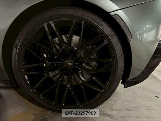 McLaren MCLAREN 2025-01 8208576-15