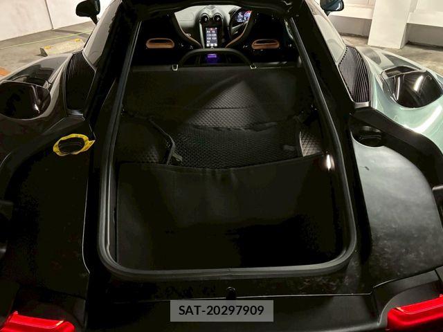 McLaren MCLAREN 2025-01 8208576-22