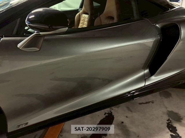 McLaren MCLAREN 2025-01 8208576-25
