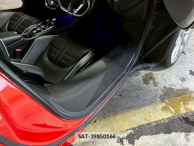McLaren MCLAREN 2025-04 8208583-15