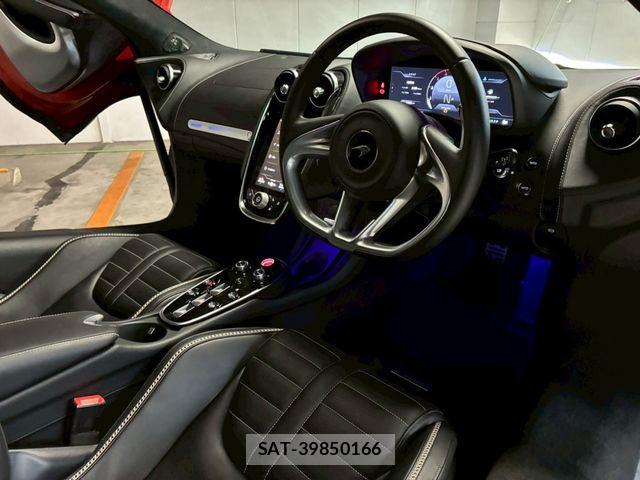 McLaren MCLAREN 2025-04 8208583-1