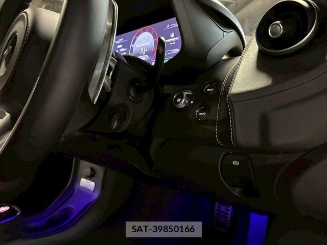 McLaren MCLAREN 2025-04 8208583-19