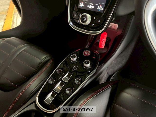 McLaren MCLAREN 2024-10 8245833-24