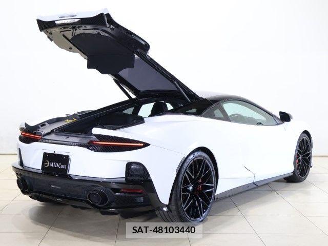 McLaren MCLAREN 2024-06 8366884-13