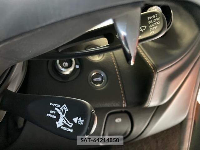 McLaren MCLAREN 2022-04 8562567-11
