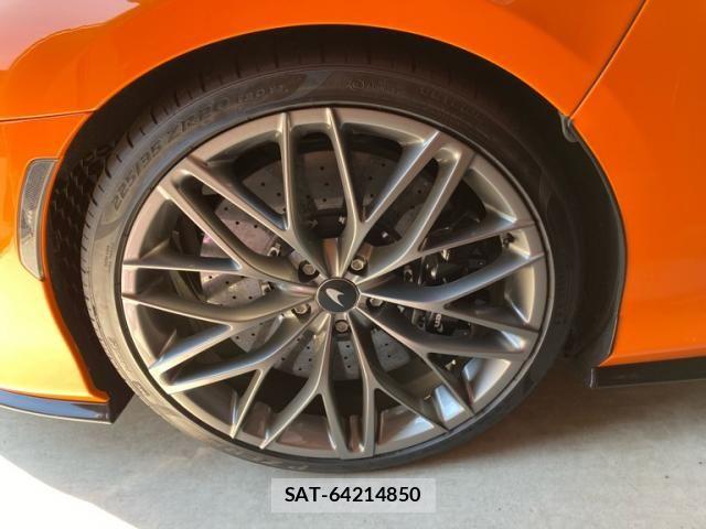McLaren MCLAREN 2022-04 8562567-7