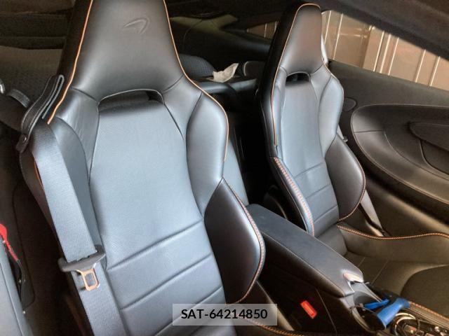 McLaren MCLAREN 2022-04 8562567-8