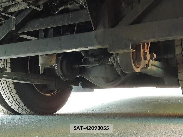 Hino MELPHA 2013-01 1346011-10