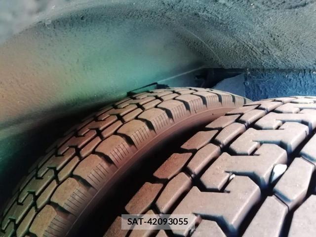 Hino MELPHA 2013-01 1346011-13