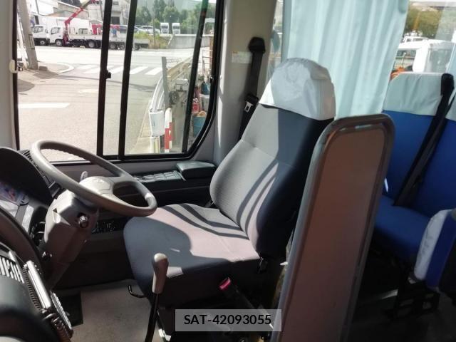 Hino MELPHA 2013-01 1346011-21