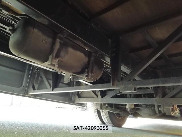 Hino MELPHA 2013-01 1346011-8