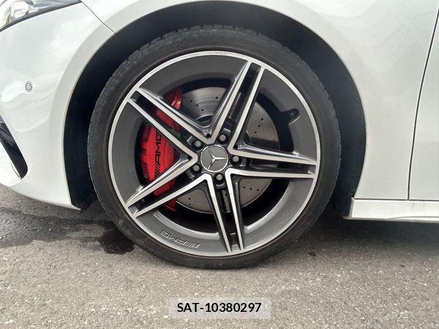 Mercedes Benz A-CLASS 2021-01 1826476-24