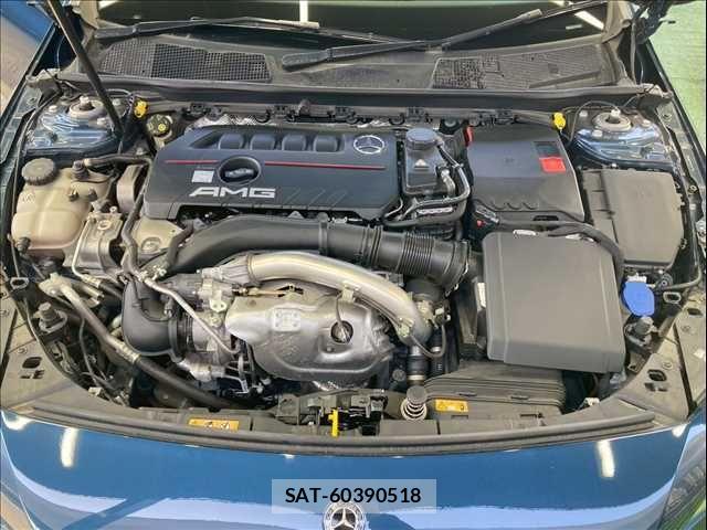 Mercedes Benz A-CLASS 2020-11 4421990-11