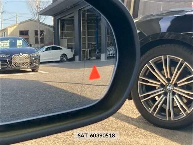 Mercedes Benz A-CLASS 2020-11 4421990-6