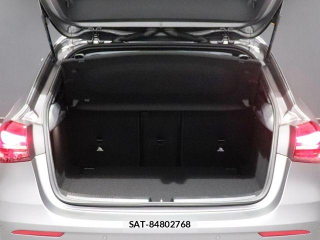Mercedes Benz A-CLASS 2025-11 6012465-19