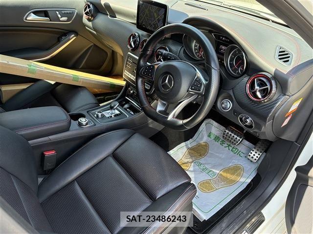 Mercedes Benz A-CLASS 2017-04 6672413-12
