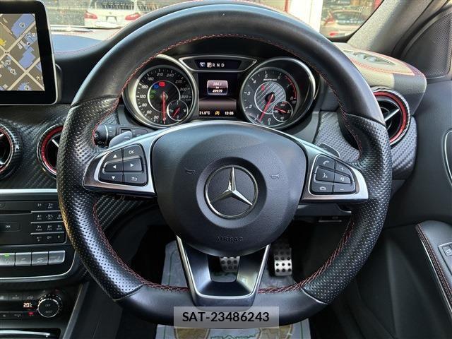 Mercedes Benz A-CLASS 2017-04 6672413-15