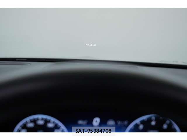 Mercedes Benz A-CLASS 2023-08 7221434-13