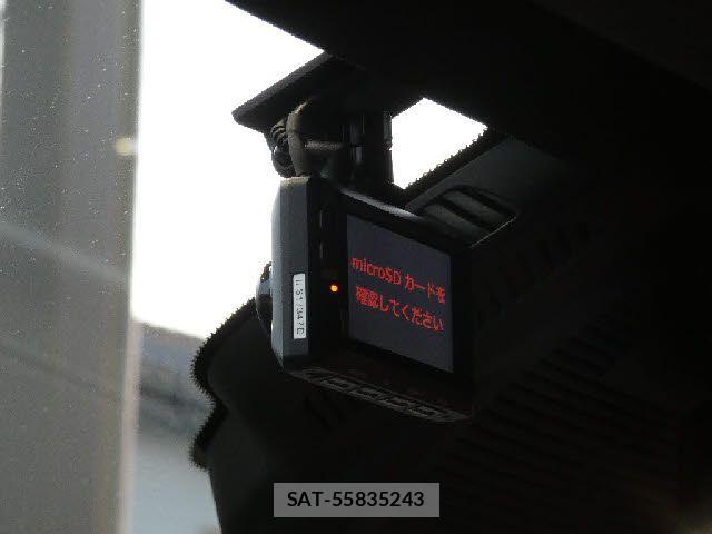 Mercedes Benz A-CLASS 2021-05 7221436-17