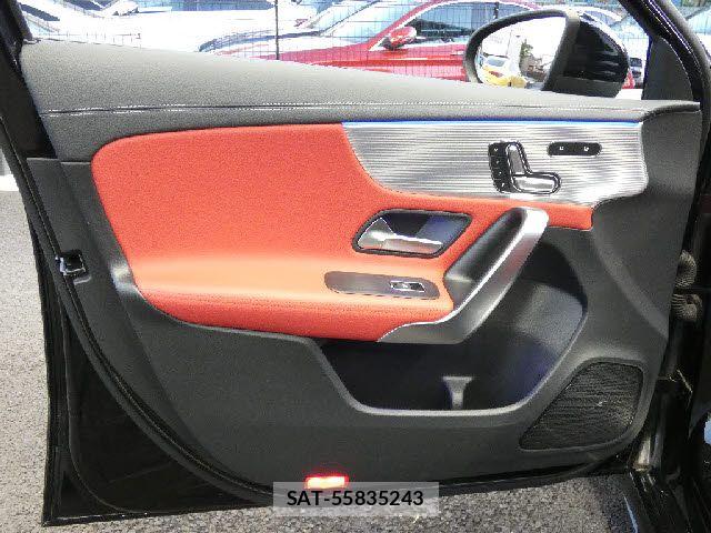 Mercedes Benz A-CLASS 2021-05 7221436-20