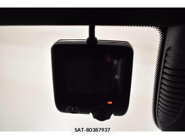 Mercedes Benz A-CLASS 2025-10 7221435-12