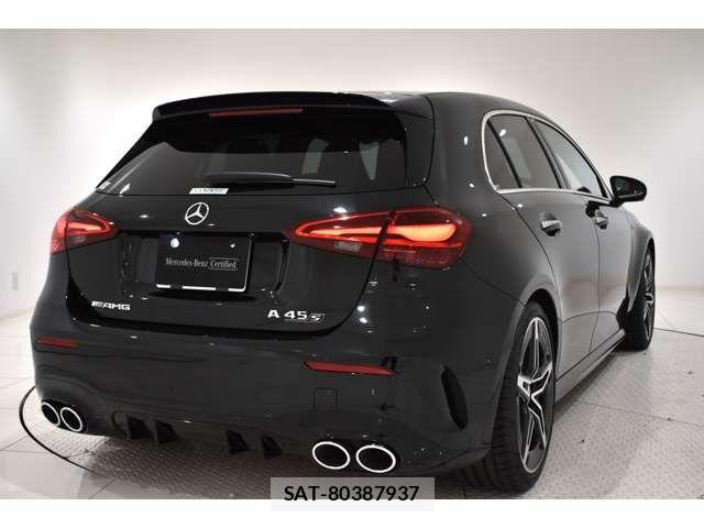 Mercedes Benz A-CLASS 2025-10 7221435-2