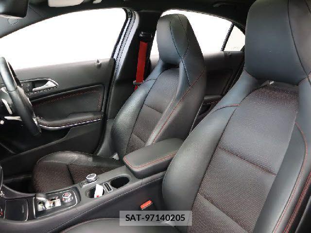 Mercedes Benz A-CLASS 2017-01 7221433-16