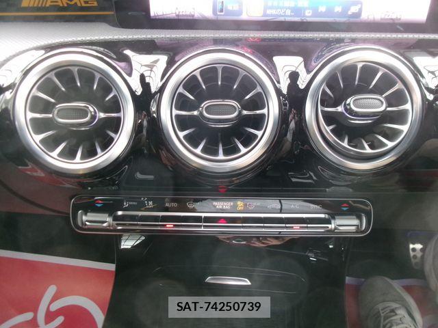 Mercedes Benz A-CLASS 2024-12 7358653-17