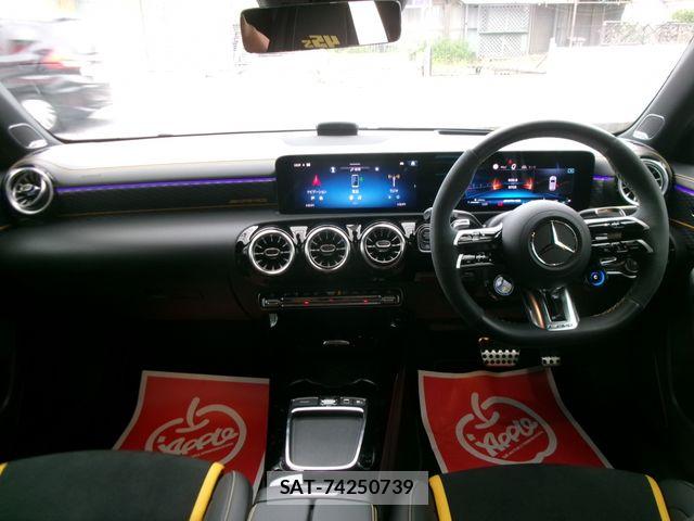 Mercedes Benz A-CLASS 2024-12 7358653-1