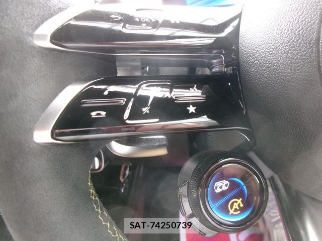 Mercedes Benz A-CLASS 2024-12 7358653-21