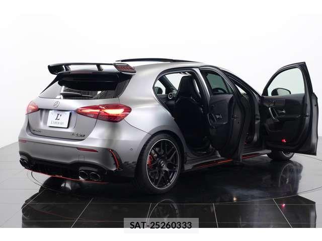 Mercedes Benz A-CLASS 2023-11 7725391-13