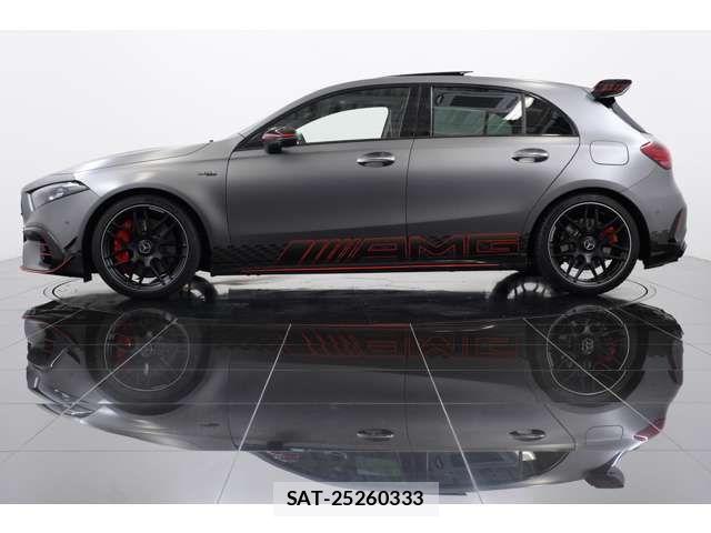Mercedes Benz A-CLASS 2023-11 7725391-2