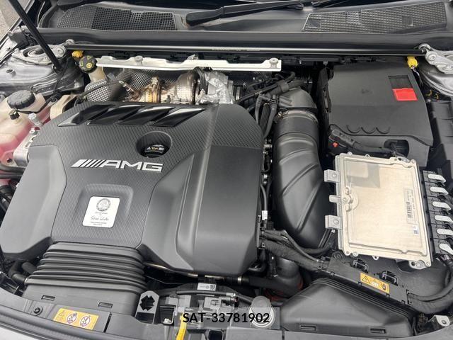 Mercedes Benz A-CLASS 2023-08 7725392-16