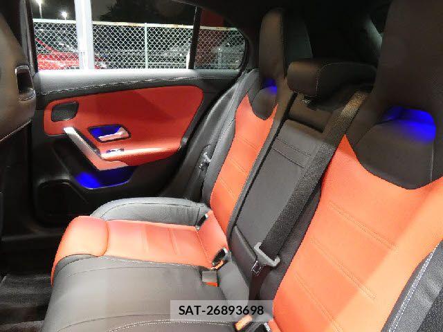 Mercedes Benz A-CLASS 2020-11 7786812-3
