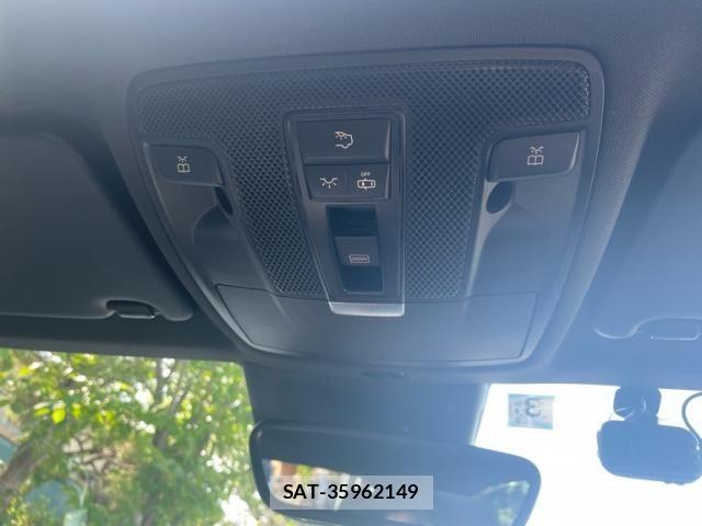 Mercedes Benz A-CLASS 2016-02 7962539-18