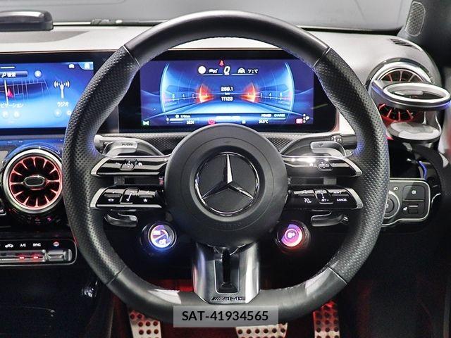 Mercedes Benz A-CLASS 2024-08 7979860-21